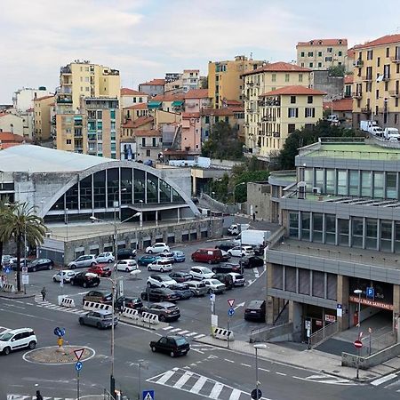 Suite Aurora Luxury In The Center Of Sanremo Esterno foto