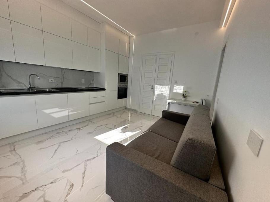 Suite Aurora Luxury In The Center Of Sanremo Esterno foto