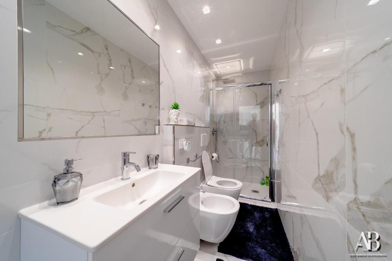 Suite Aurora Luxury In The Center Of Sanremo Esterno foto