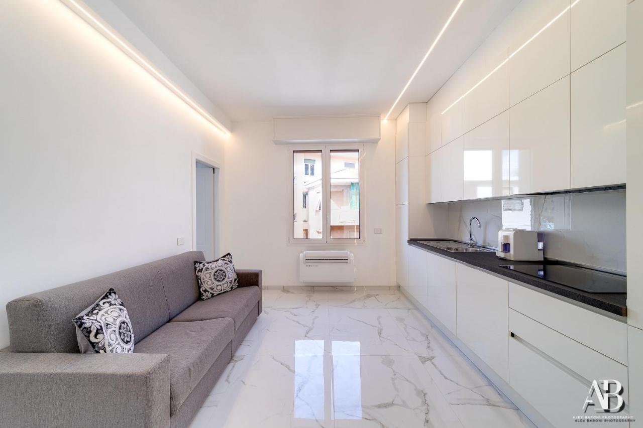 Suite Aurora Luxury In The Center Of Sanremo Esterno foto